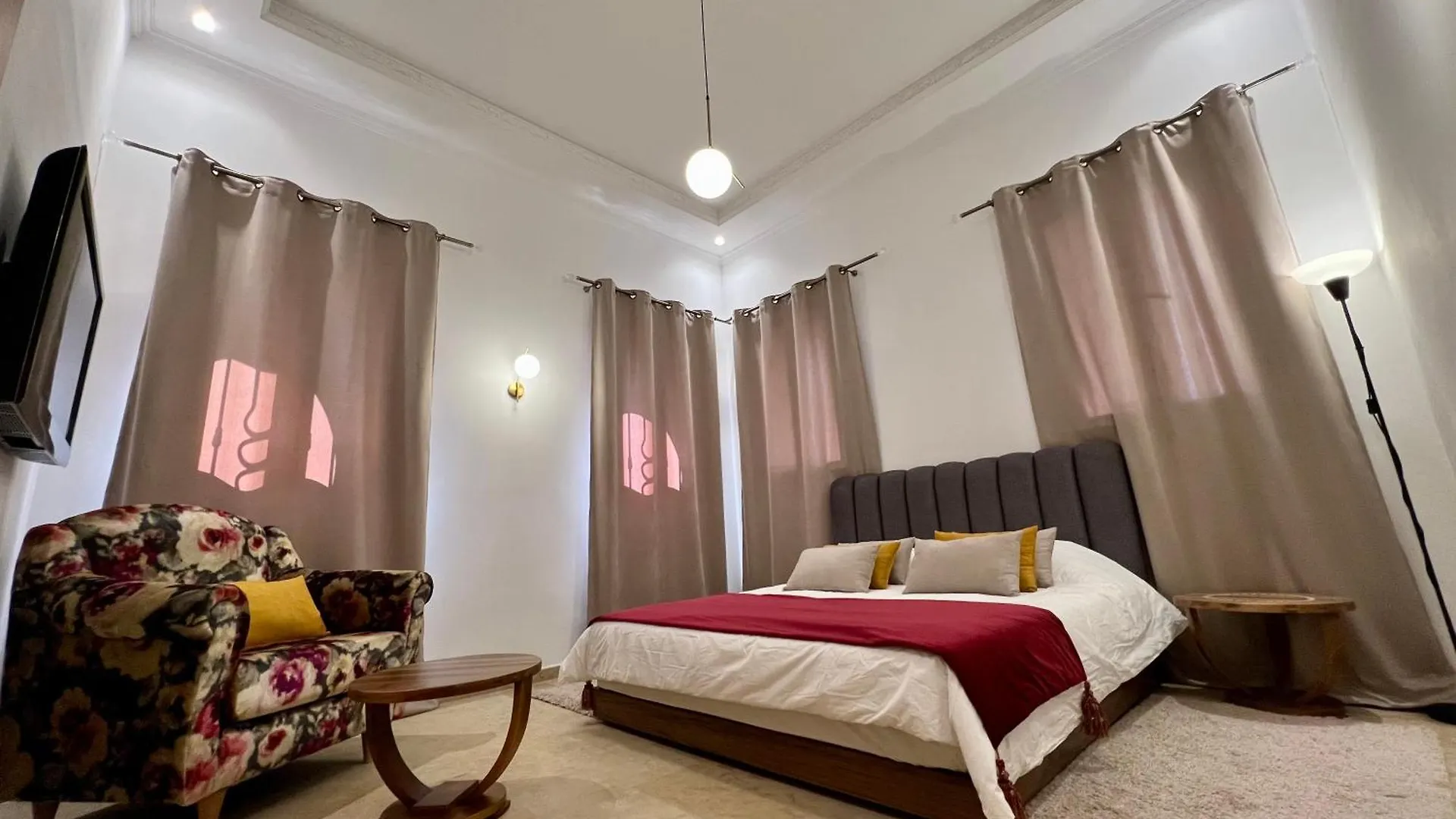 Villa Privee Avec Piscine Pour Familles A Marrakech, Lalla Takerkousst Marraquexe