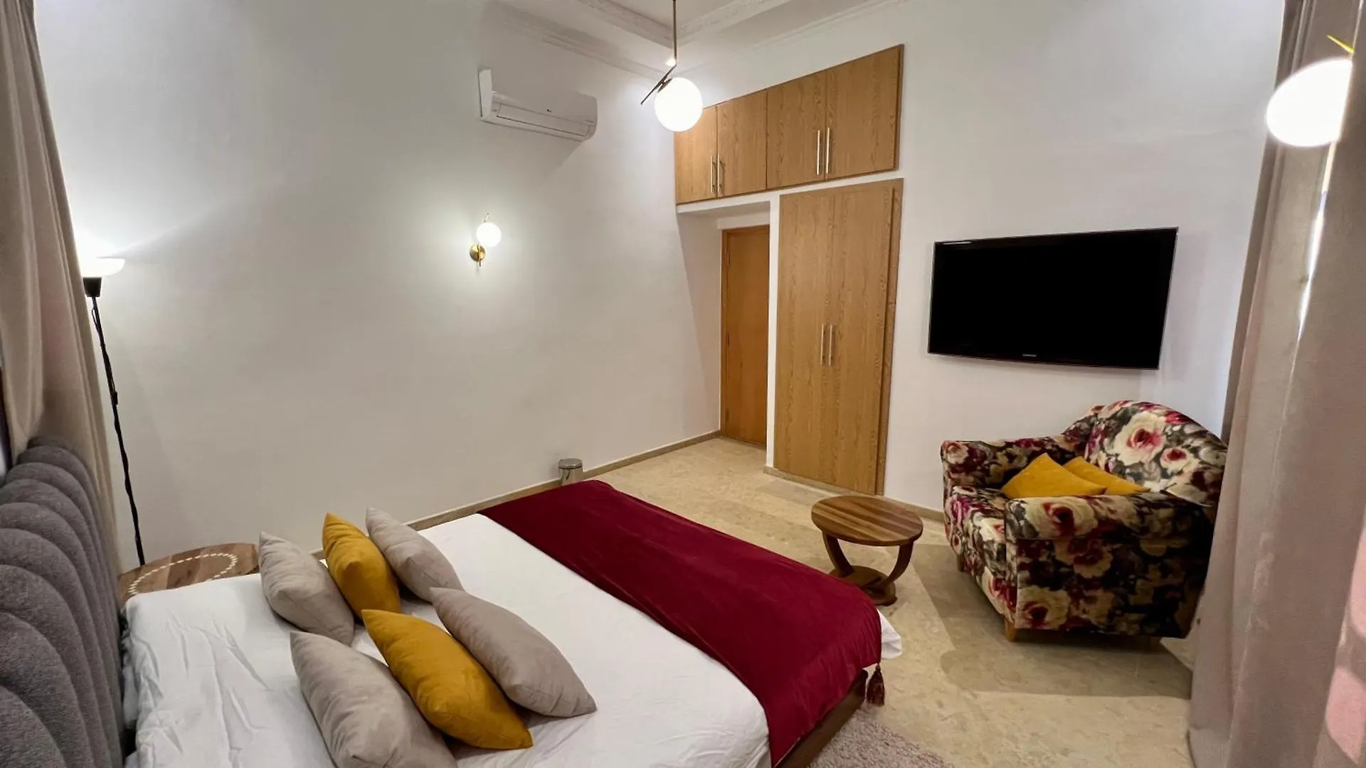 Villa Privee Avec Piscine Pour Familles A Marrakech, Lalla Takerkousst Marraquexe 0*,  Marrocos