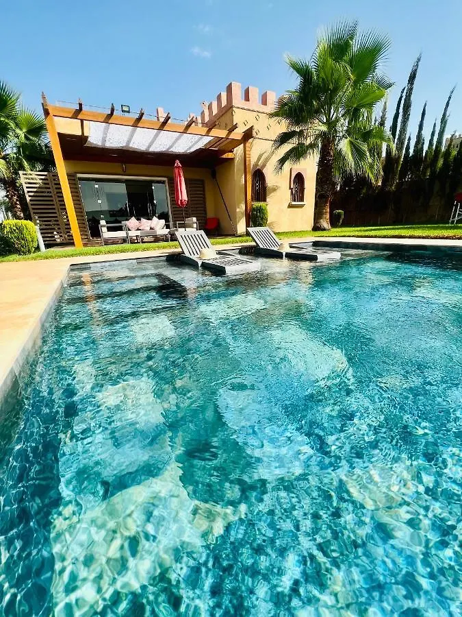 מרקש Villa Privee Avec Piscine Pour Familles A Marrakech, Lalla Takerkousst מרוקו